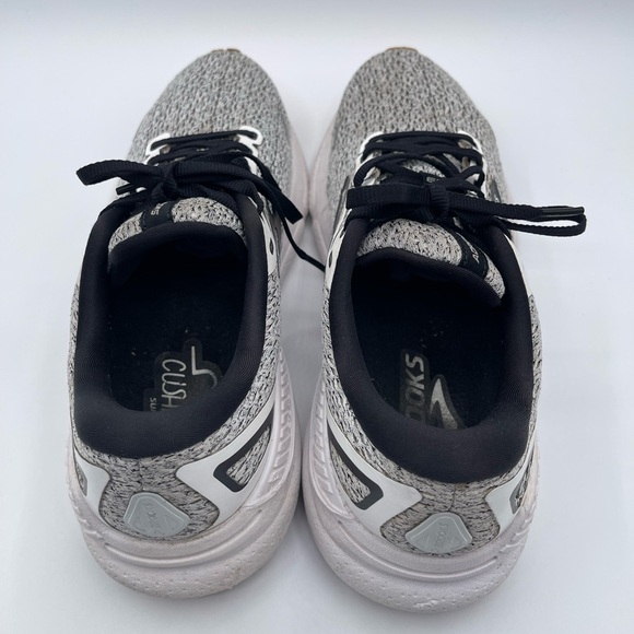 Brooks Adrenaline GTS 23 White Black Men Road Running SZ 8.5 Shoes 1103911D-112